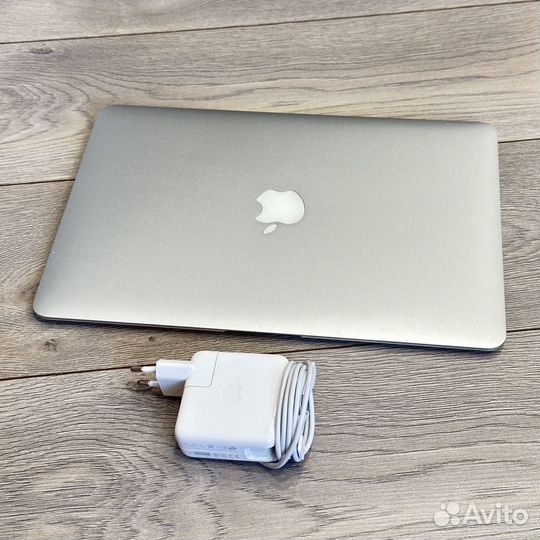 Apple MacBook Pro 13 (2012) i5 / 8 / 512 SSD