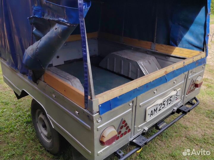 Прицеп легковой одноосный