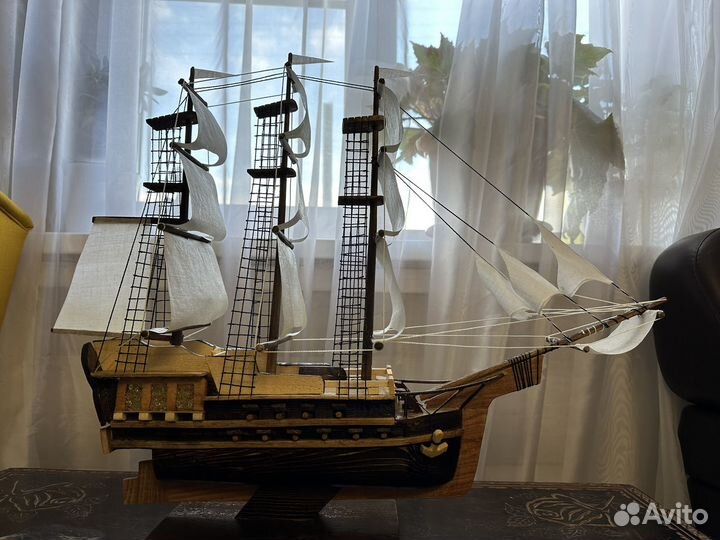Корабль ручной работы