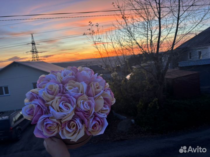 Букет из атласных роз