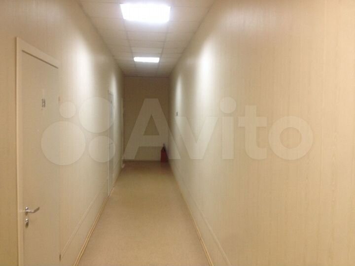 Офисы, Помещения свободного назначения 92 м²