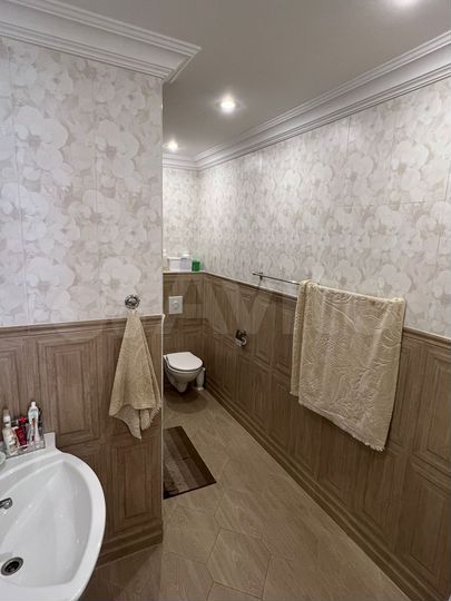 4-к. квартира, 101,6 м², 3/4 эт.