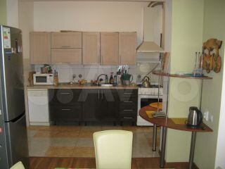 Дом 180,7 м² на участке 9,5 сот.