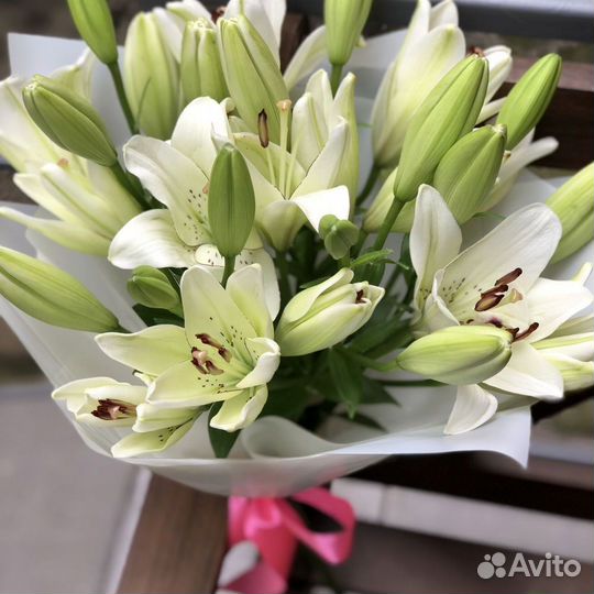 Букет из лилий