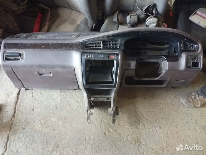 Торпедо Ниссан Блюберд U14