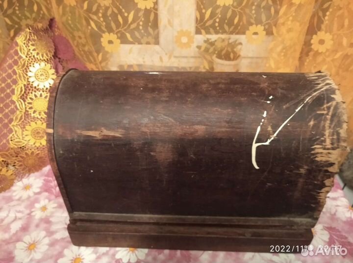 Швейная машинка зингер