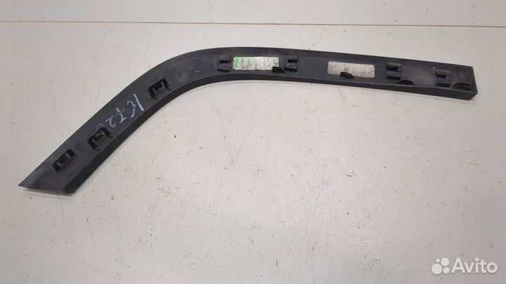 Молдинг крыла левое заднее Jeep Cherokee 2013
