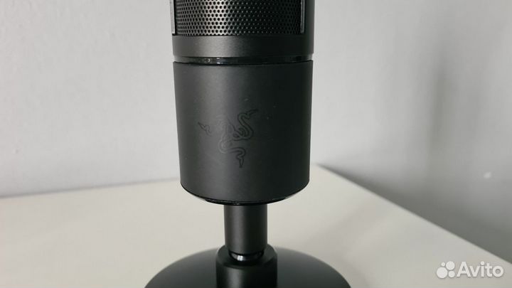 Микрофон razer Seiren X, USB