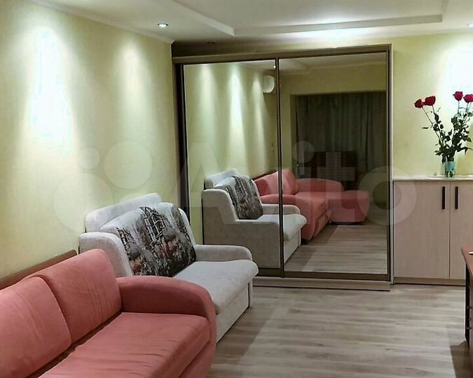 1-к. квартира, 38 м², 1/6 эт.