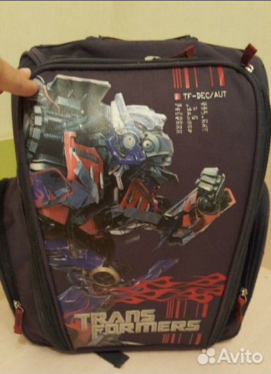 Портфель школьника