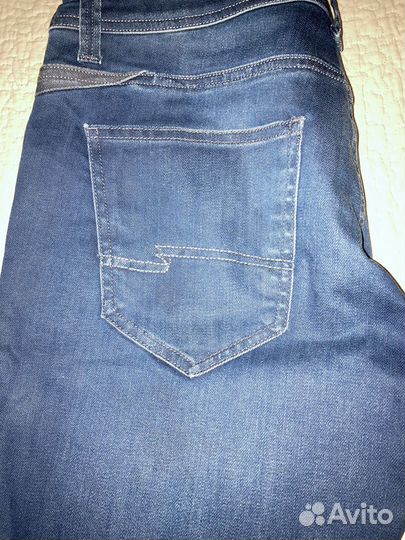 Мужские джинсы colins 48 р и кроссовки