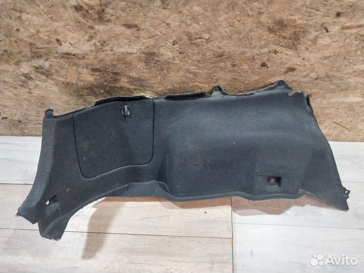 Обшивка багажника левая Mazda 6 GG лифтбек