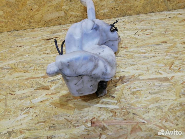 Бачок омывателя Peugeot 3008 2012 9685005580