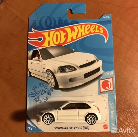 Hot wheels main 99 Honda Civic Type R (EK9)