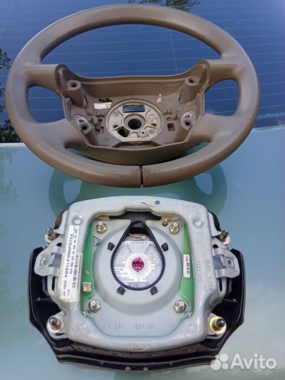 Руль audi а6с5 в сборе с подушкой безопасности