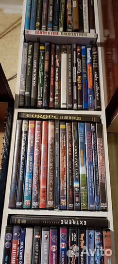 Коллекция дисков рок-музыки