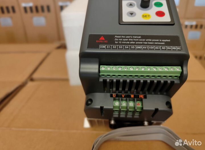 Преобразователь частоты 220 и 380 Вольт