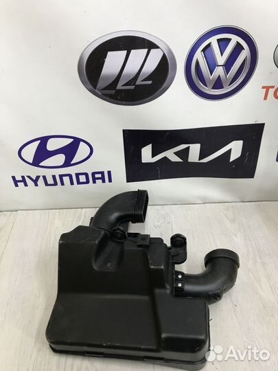 Резонатор воздушного фильтра Kia RIO 3