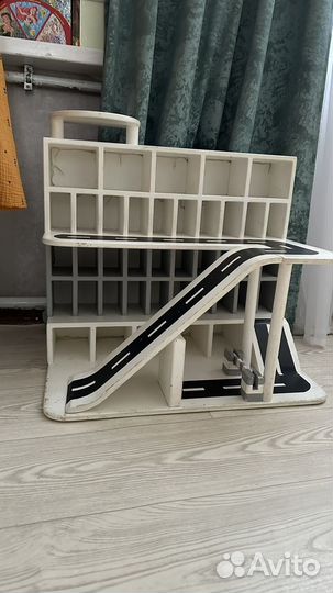 Деревянная парковка гараж для машинок