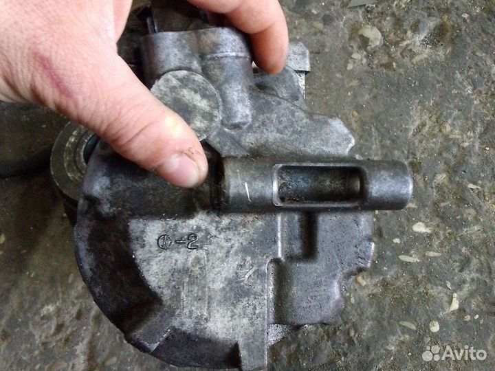 Компрессор кодиционер на мерседес