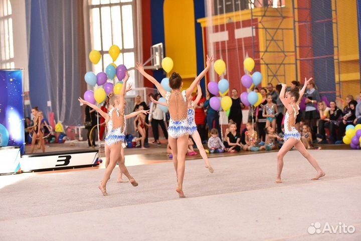 Продам купальник для художественной гимнастики