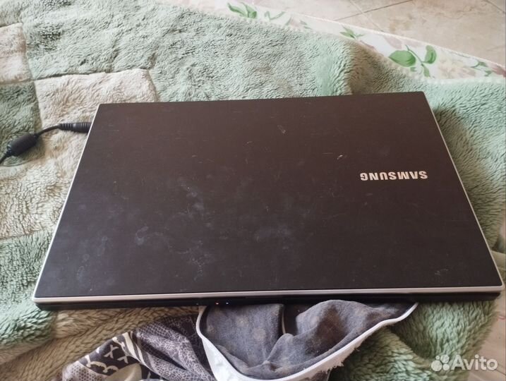Ноутбук Samsung