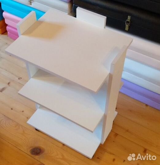 Тележка косметологическая