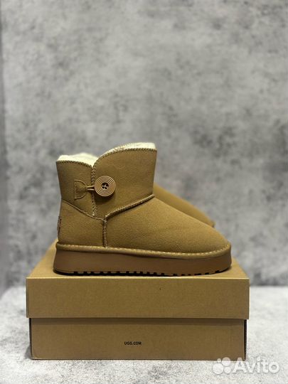 Женские UGG
