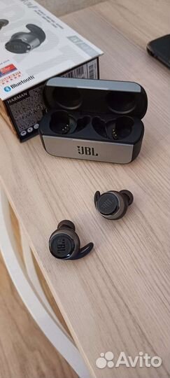 Наушники jbl reflect flow