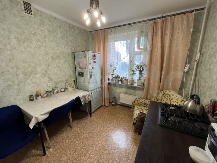 3-к. квартира, 79,4 м², 6/10 эт.