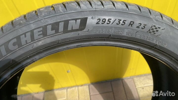 Michelin Pilot Sport 4 SUV 295/35 R23