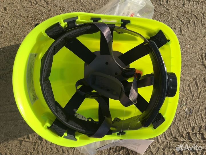 Каска Vento защитная Мастер Флеш