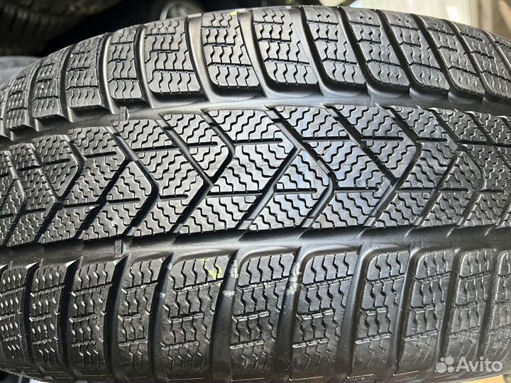 Pirelli Scorpion Winter 245/45 R19