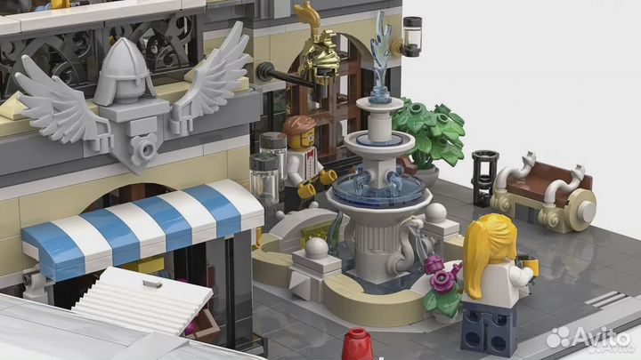 Lego - Creator (Площадь фонтанов)