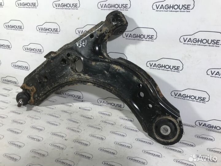 Рычаг подвески передний левый Volkswagen Golf MK4