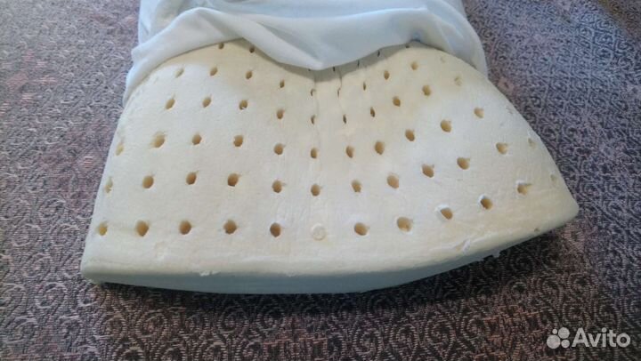 Подушка из натурального латекса