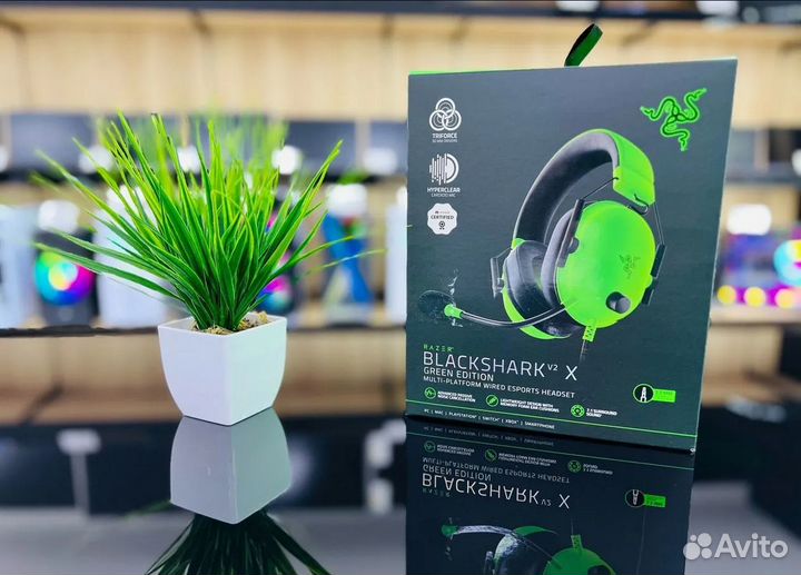 Проводная гарнитура Razer Blackshark V2 X зеленые