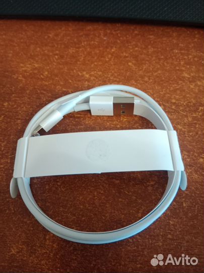 Оригинальный кабель iPhone