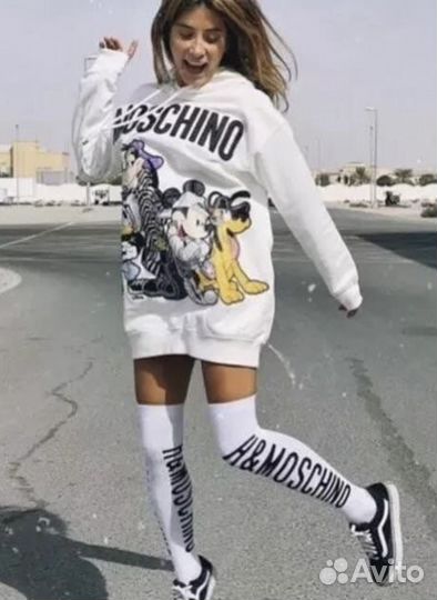 Платье в стиле спорт шик Moschino М/L