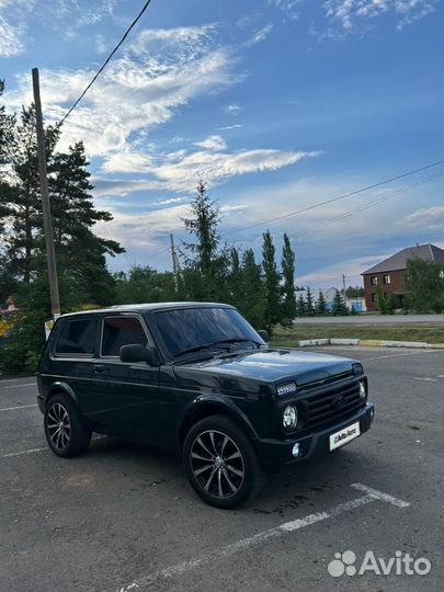 LADA 4x4 (Нива) 1.7 МТ, 2016, 5 000 км