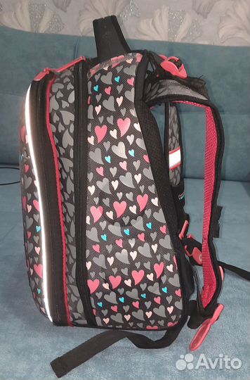 Портфель школьный ранец фирмы Hummingbird