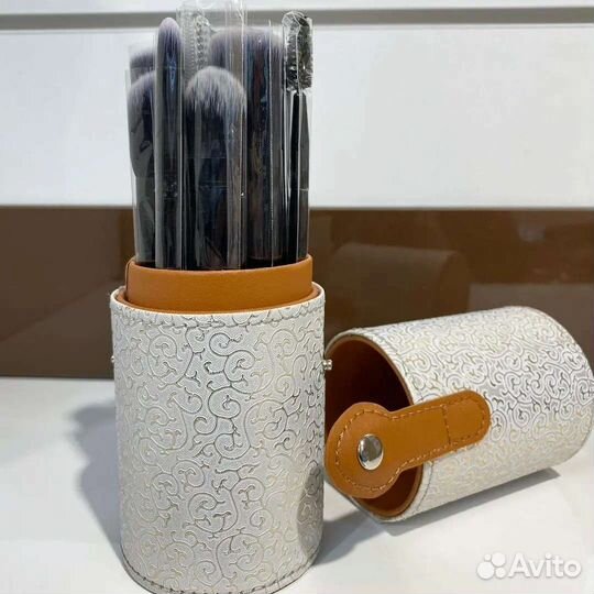 Кисточки для макияжа