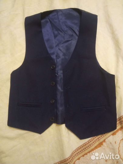 Школьный костюм для мальчика 128 тройка