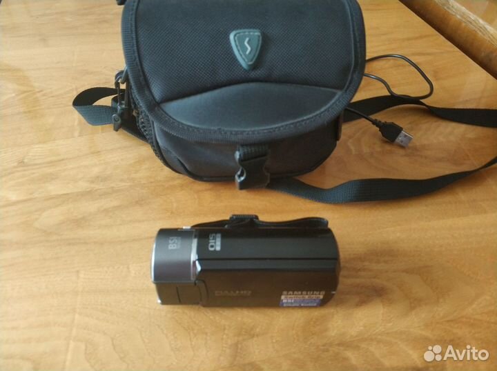 Видеокамера Samsung