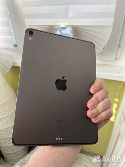 iPad pro 11 2018 model 1934