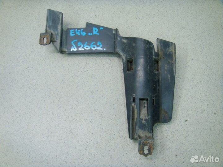 Кронштейн фары правый Bmw 3 E46