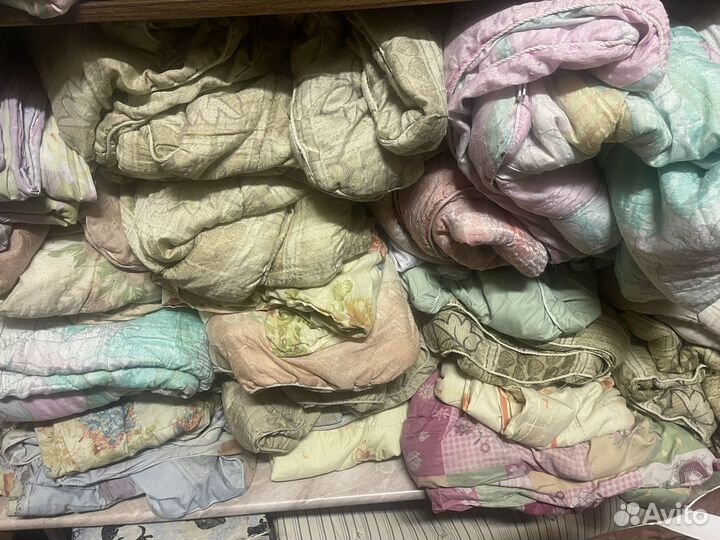 Подушки и одеяла бу