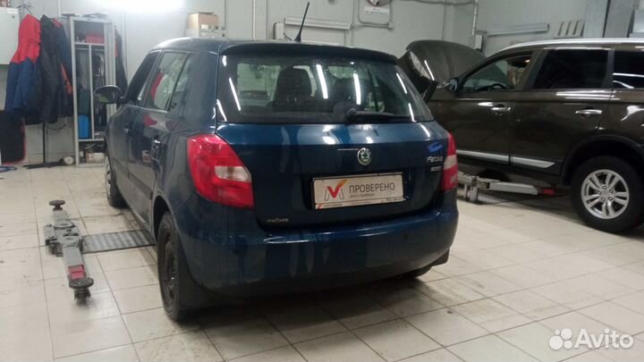 Skoda Fabia 1.6 AT, 2012, 140 680 км