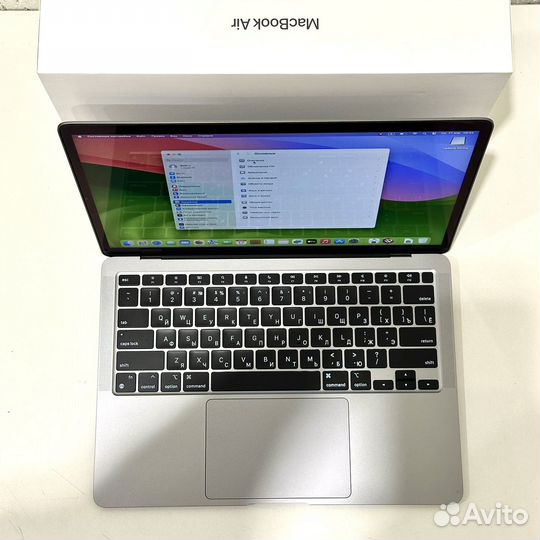 MacBook Air 13 m1 8gb 256 Space Gray 46 циклов