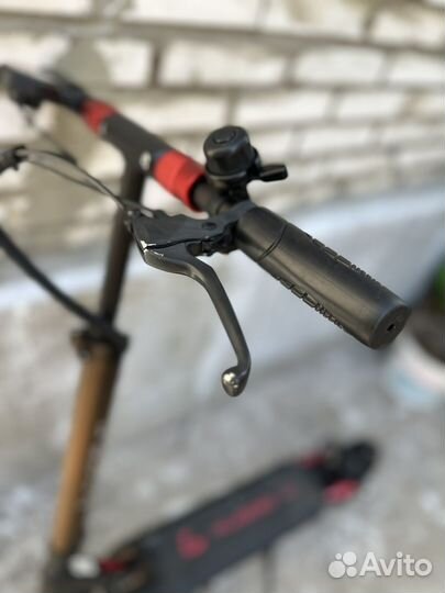 Электросамокат kugoo x1